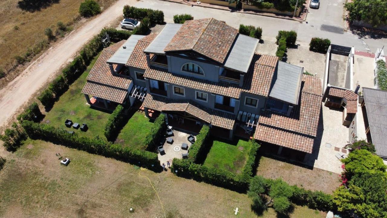 Villa Raffaello Porto San Paolo  Bagian luar foto